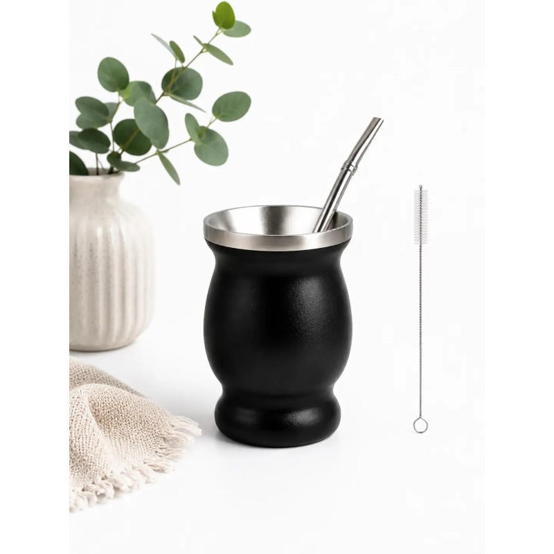Calebasse à maté noire 250 ml avec bombilla